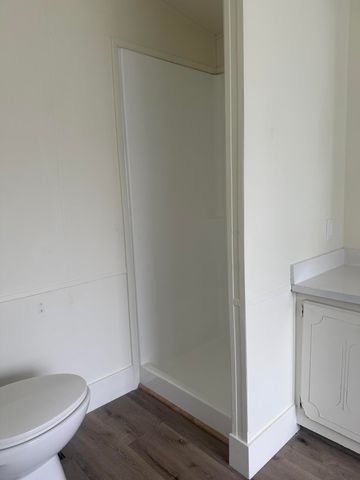 5019 W Dorothea Avenue, Visalia, CA 93277