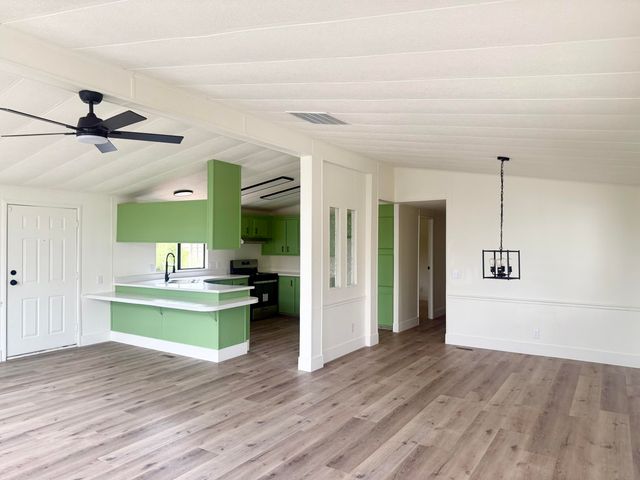 5019 W Dorothea Avenue, Visalia, CA 93277