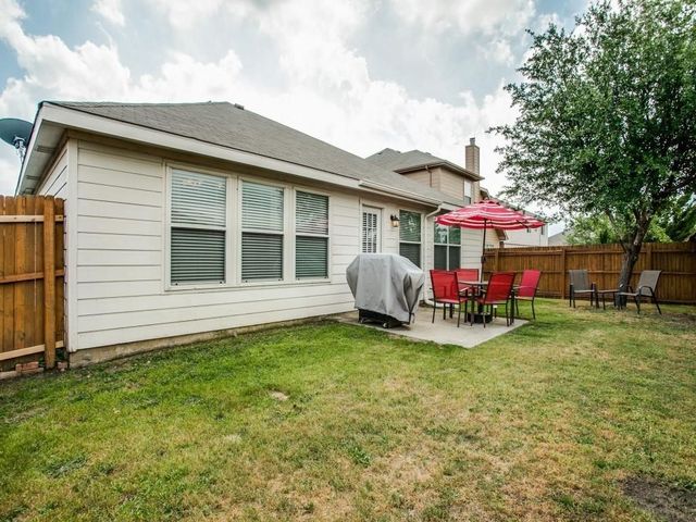 1701 Heron Drive, Aubrey, TX 76227