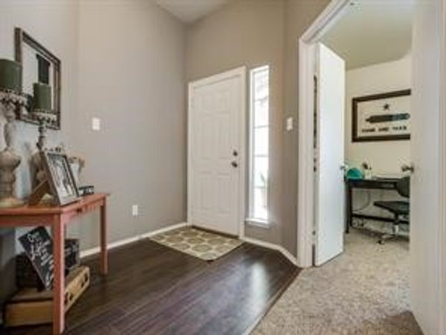 1701 Heron Drive, Aubrey, TX 76227