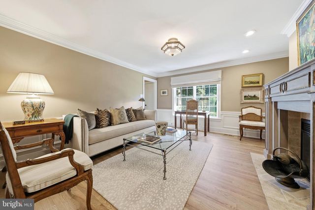 440 WINDROW CLUSTERS DR, Moorestown, NJ 08057