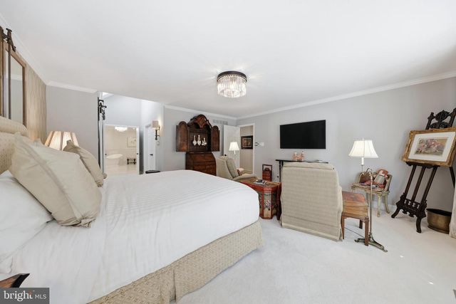 440 WINDROW CLUSTERS DR, Moorestown, NJ 08057