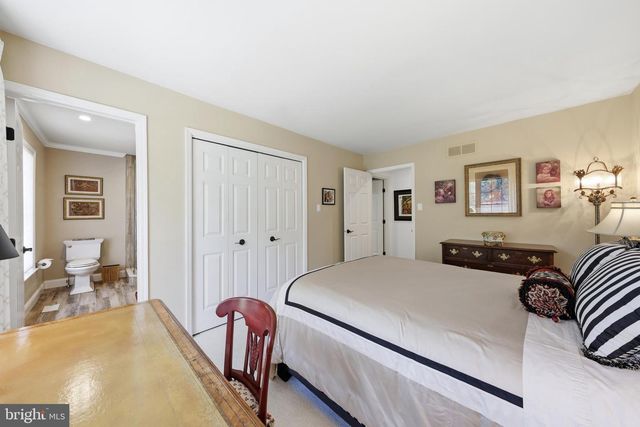 440 WINDROW CLUSTERS DR, Moorestown, NJ 08057