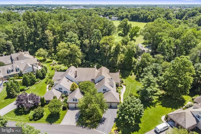 440 WINDROW CLUSTERS DR, Moorestown, NJ 08057