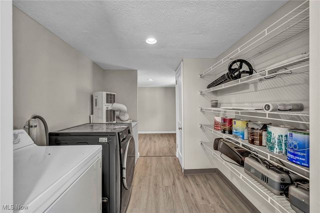 8564 Cedar Road, Chesterland, OH 44026