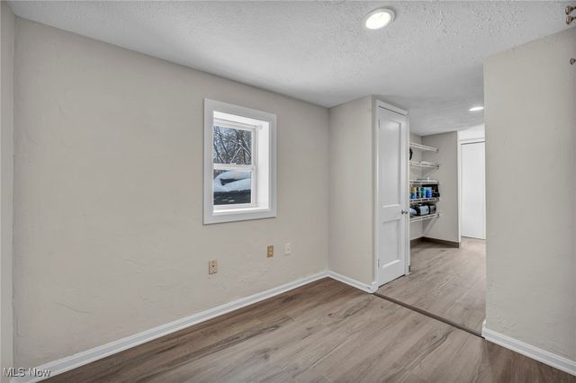 8564 Cedar Road, Chesterland, OH 44026