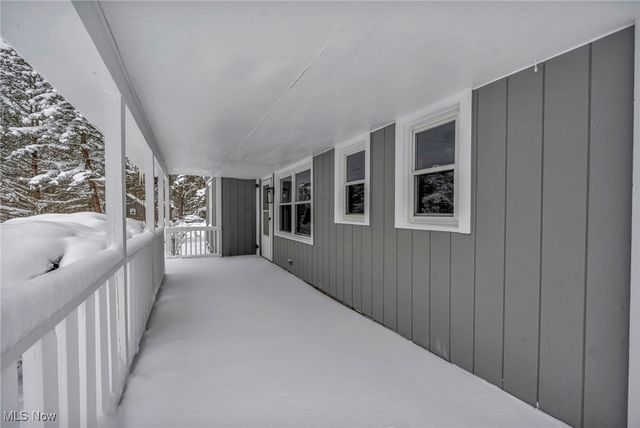 8564 Cedar Road, Chesterland, OH 44026