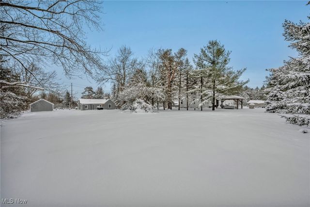 8564 Cedar Road, Chesterland, OH 44026