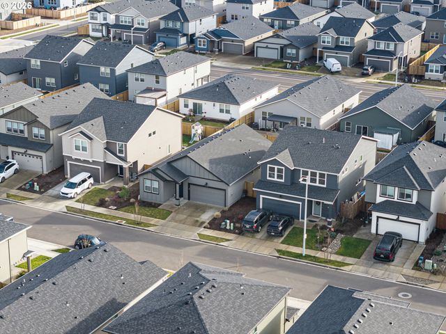 2779 FENYA St, Springfield, OR 97477