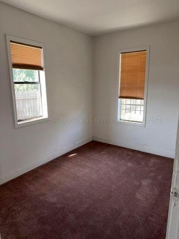 811 N HIGHLAND Street, Amarillo, TX 79107