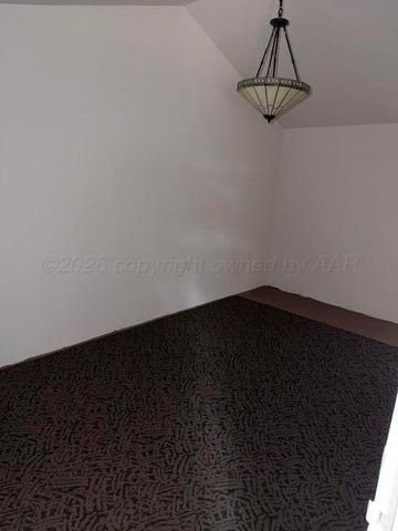 811 N HIGHLAND Street, Amarillo, TX 79107
