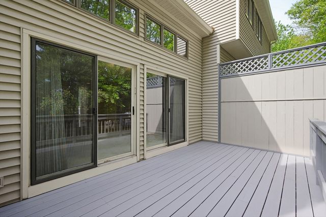 5 Magnolia Dr 5, Franklin, MA 02038