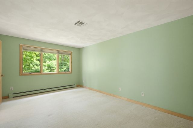 5 Magnolia Dr 5, Franklin, MA 02038