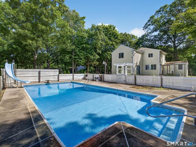 149 Liberty Street, Clinton, CT 06413