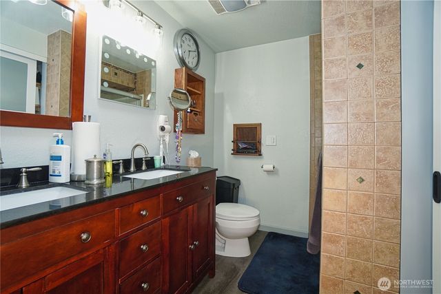 24403 224th Avenue SE, Maple Valley, WA 98038