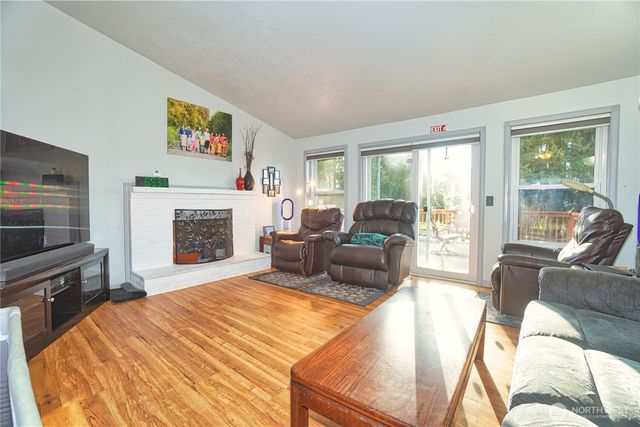 24403 224th Avenue SE, Maple Valley, WA 98038