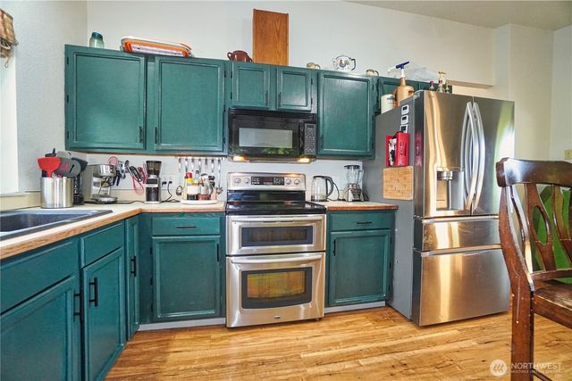 24403 224th Avenue SE, Maple Valley, WA 98038