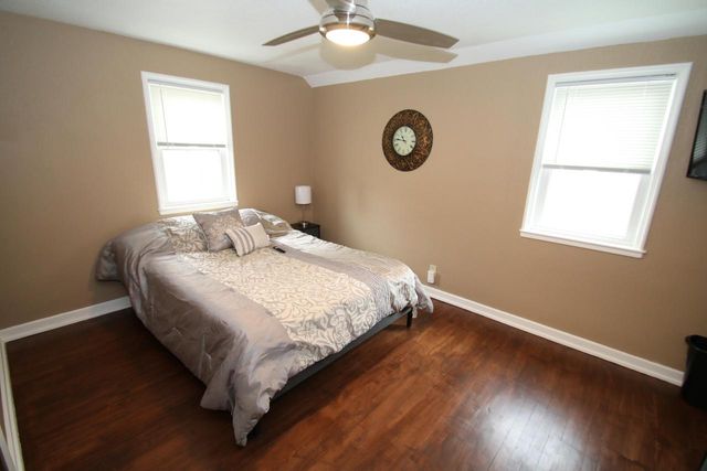 5564 Angle LANE, Milwaukee, WI 53219