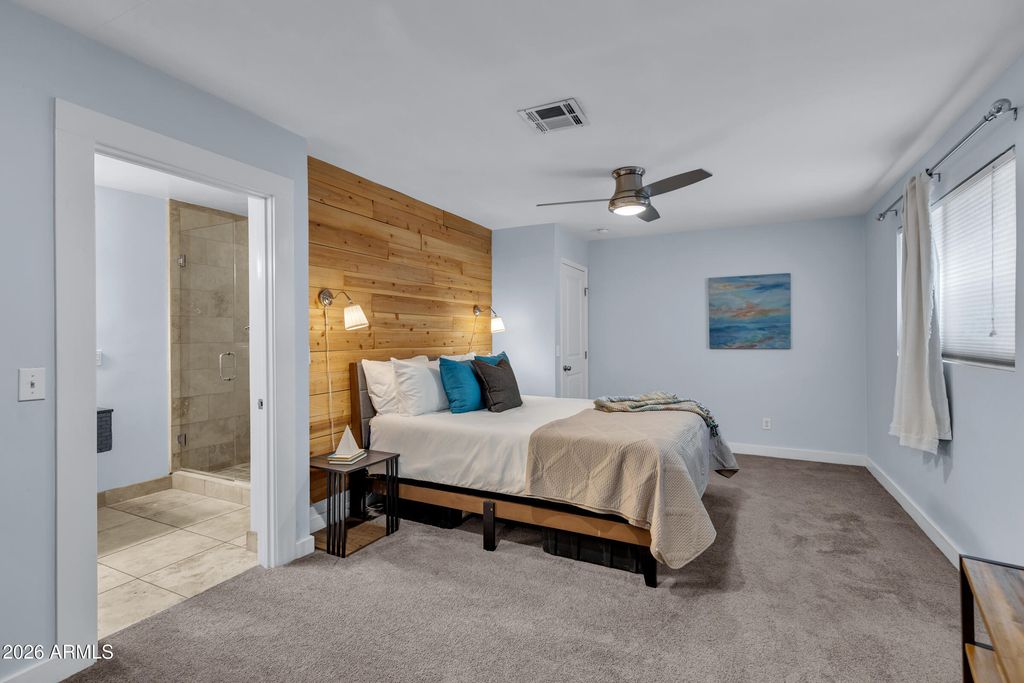 Image 16 of property listing at 2823 N 71ST Place, Scottsdale, AZ 85257