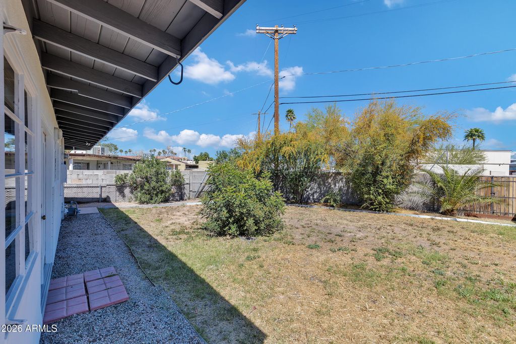 Image 27 of property listing at 2823 N 71ST Place, Scottsdale, AZ 85257