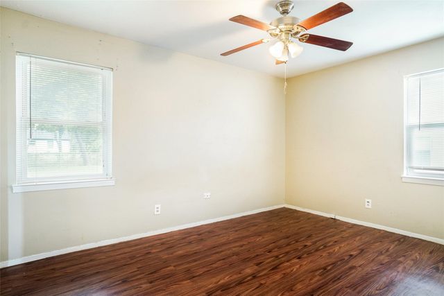 1330 Eastern Heights Drive, Mesquite, TX 75149