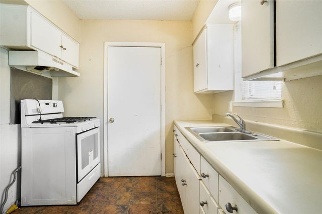 1330 Eastern Heights Drive, Mesquite, TX 75149