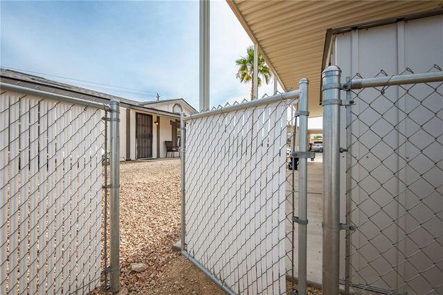 2066 E El Rodeo Road 34, Fort Mohave, AZ 86426