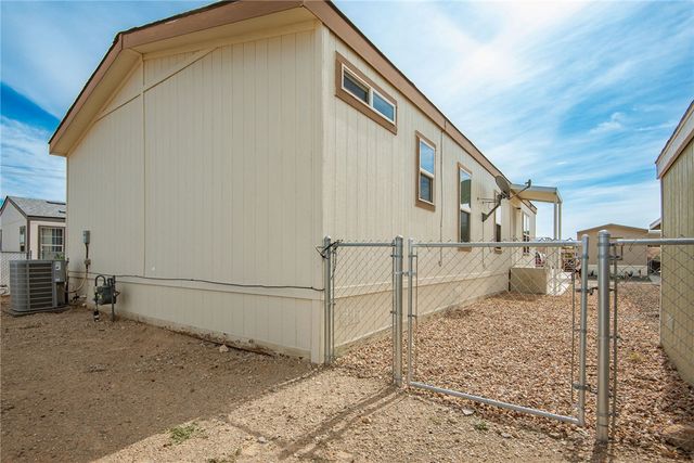 2066 E El Rodeo Road 34, Fort Mohave, AZ 86426