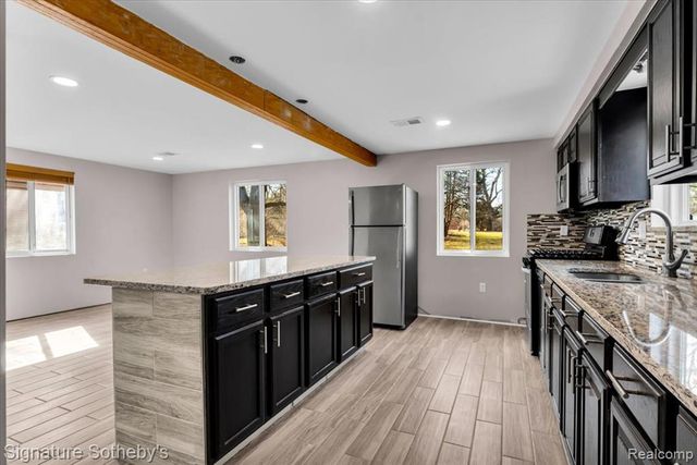 237 Marlborough Drive, Bloomfield Hills, MI 48302