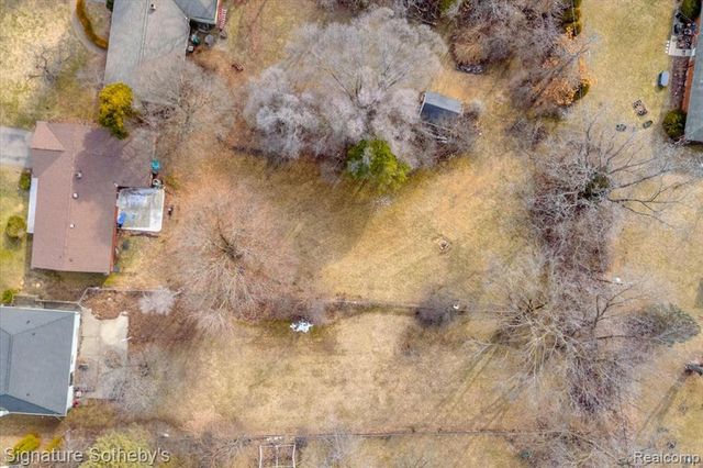 237 Marlborough Drive, Bloomfield Hills, MI 48302