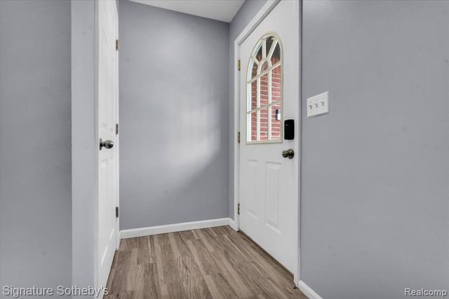 237 Marlborough Drive, Bloomfield Hills, MI 48302