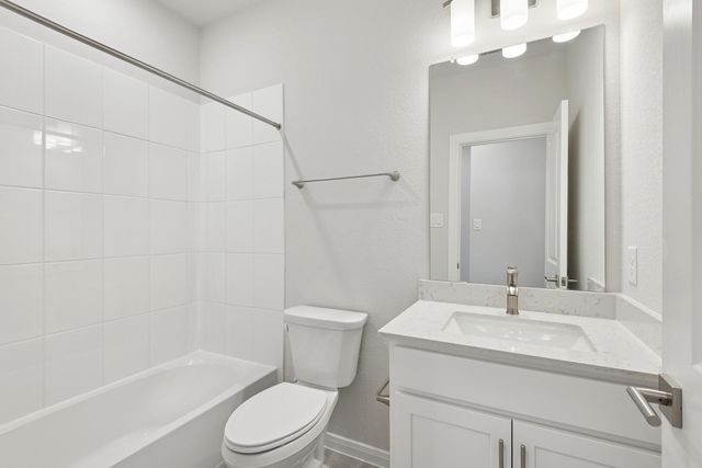 350 Prairie Warbler Street, Magnolia, TX 77354