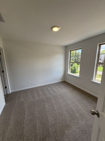 125 Ace Ave, Smyrna, TN 37167