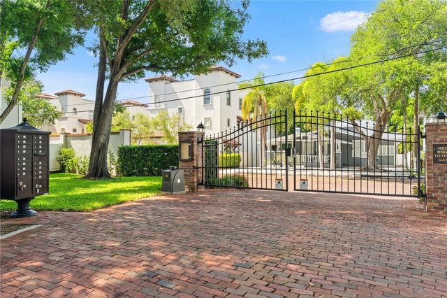 2920 W EL PRADO BOULEVARD 7, Tampa, FL 33629
