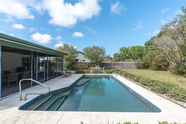 11520 132ND AVENUE, Largo, FL 33778