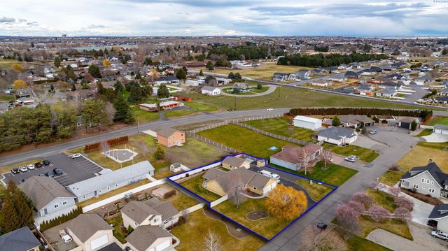 8603 Whipple Ave, Pasco, WA 99301
