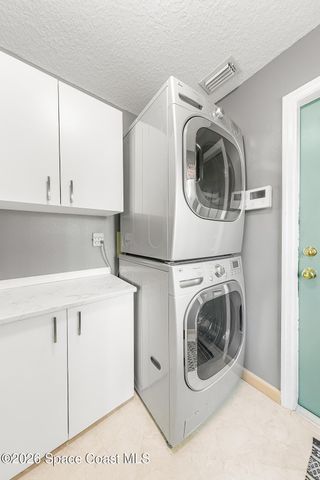 3958 Saint Armens Circle S, Melbourne, FL 32934