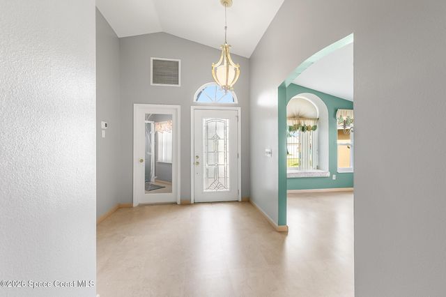 3958 Saint Armens Circle S, Melbourne, FL 32934