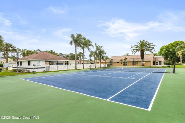 3958 Saint Armens Circle S, Melbourne, FL 32934