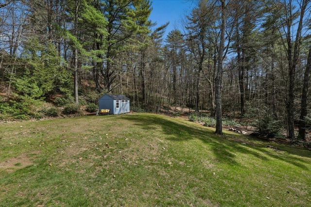12 Butterfield Lane, Bedford, NH 03110