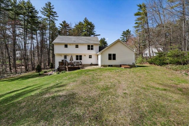 12 Butterfield Lane, Bedford, NH 03110