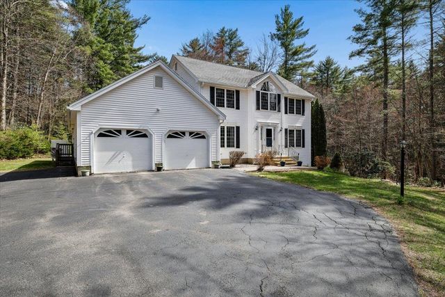 12 Butterfield Lane, Bedford, NH 03110