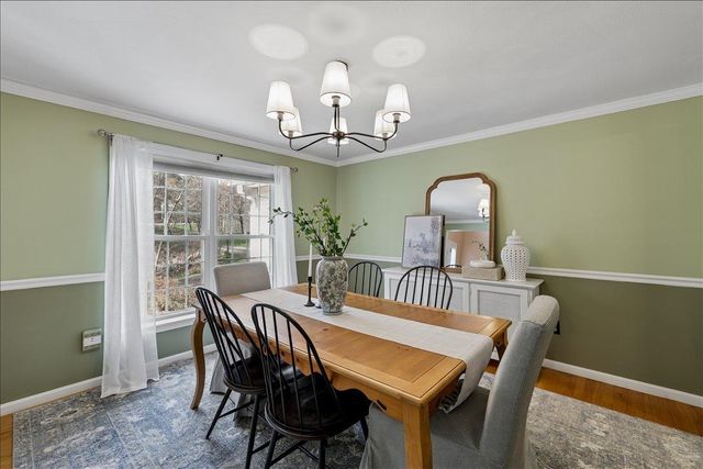 12 Butterfield Lane, Bedford, NH 03110