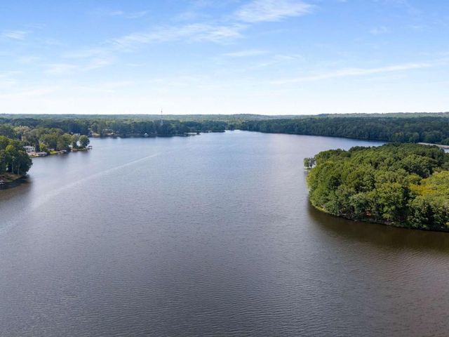 102 Pebblestump Point, Peachtree City, GA 30269