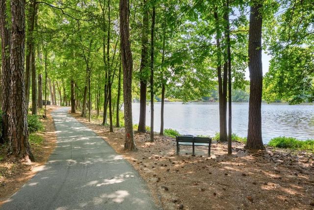 102 Pebblestump Point, Peachtree City, GA 30269