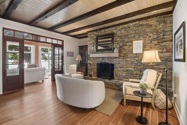 102 Pebblestump Point, Peachtree City, GA 30269