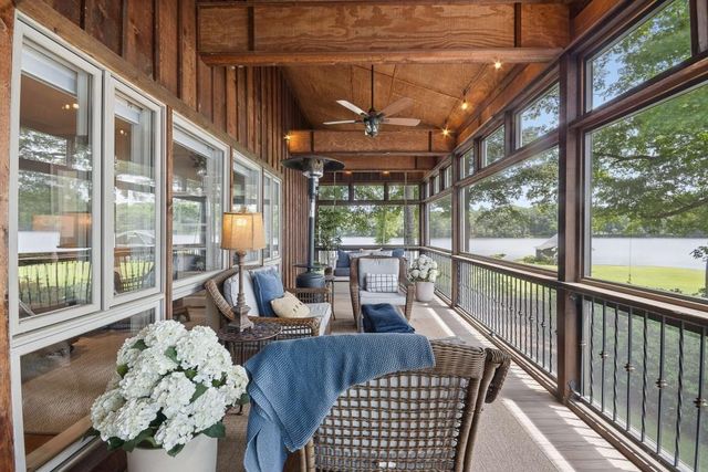 102 Pebblestump Point, Peachtree City, GA 30269
