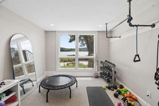 102 Pebblestump Point, Peachtree City, GA 30269