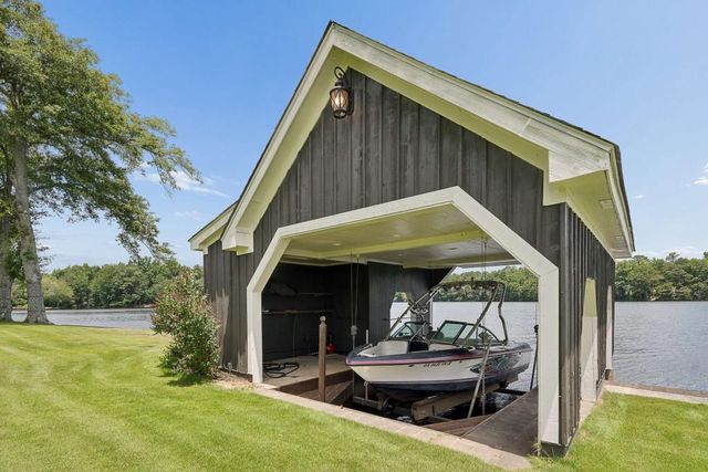 102 Pebblestump Point, Peachtree City, GA 30269
