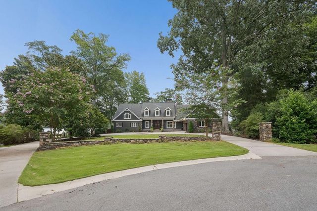 102 Pebblestump Point, Peachtree City, GA 30269